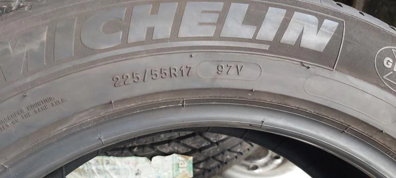 Гуми Летни 225/55R17, снимка 7 - Гуми и джанти - 32902584