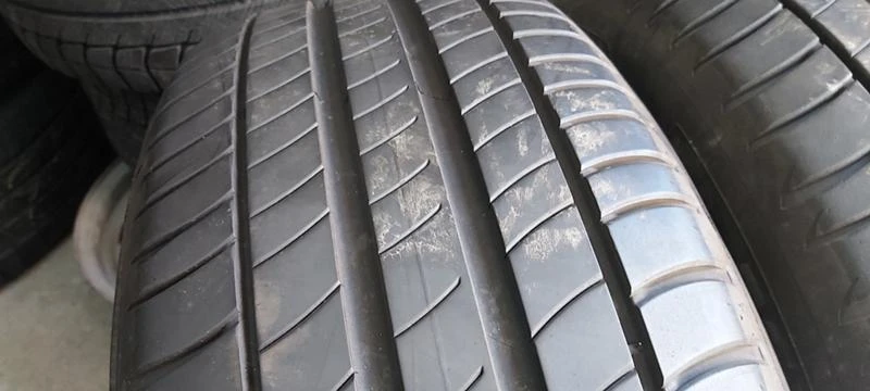 Гуми Летни 225/55R17, снимка 5 - Гуми и джанти - 32902584