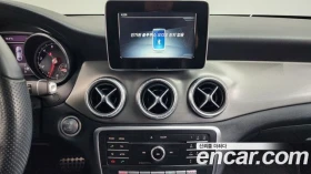 Mercedes-Benz CLA 220, снимка 14