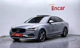 ������ Volvo V90