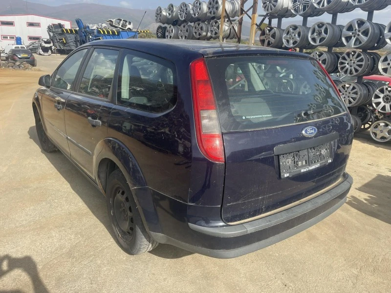 Ford Focus 1.6, снимка 4 - Автомобили и джипове - 42689213