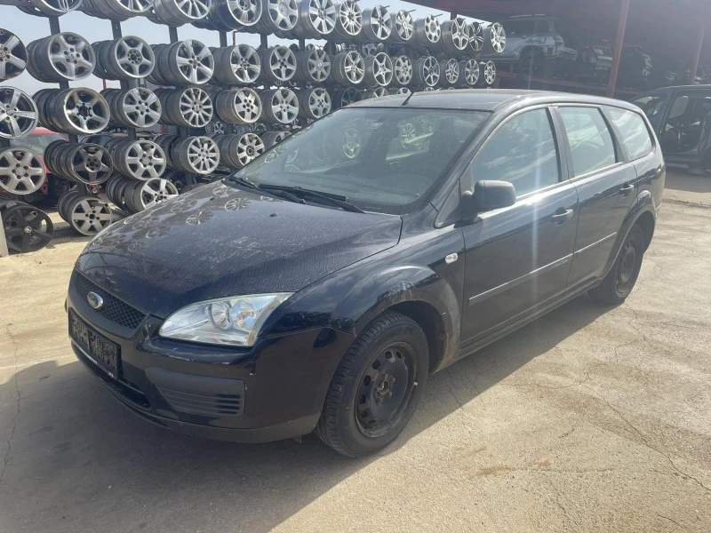 Ford Focus 1.6, снимка 2 - Автомобили и джипове - 42689213