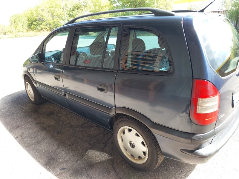 Opel Zafira, снимка 7 - Автомобили и джипове - 47811986