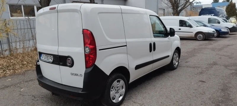 Fiat Doblo, снимка 16 - Автомобили и джипове - 48082677