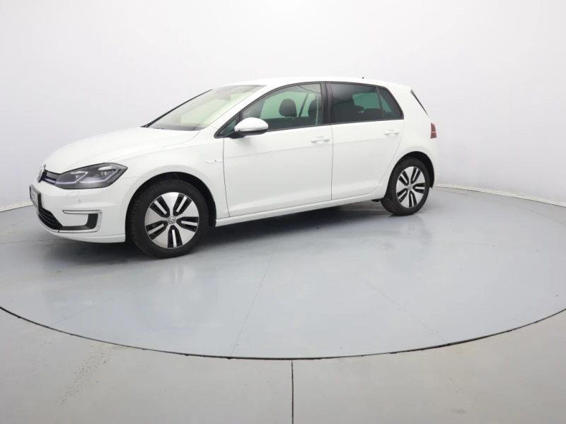 VW Golf, снимка 5 - Автомобили и джипове - 48954218