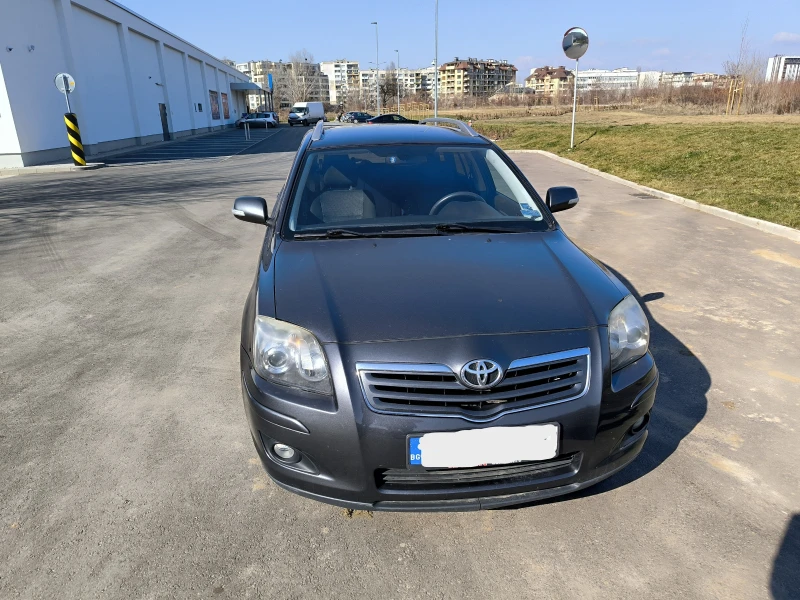 Toyota Avensis 2.0 D4D, снимка 1 - Автомобили и джипове - 49172155