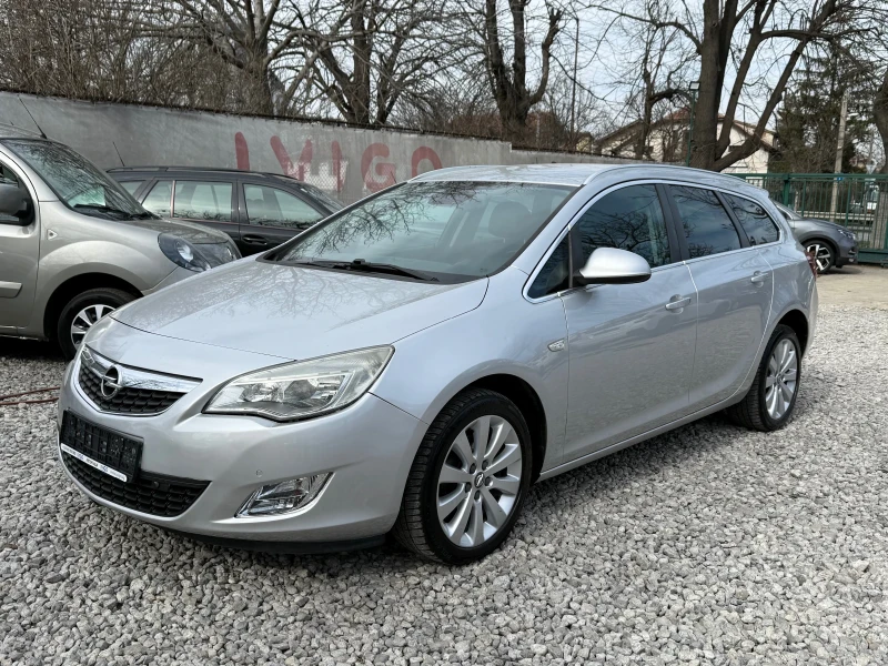 Opel Astra 1.6Turbo COSMO! 180k.c. АВТОМАТИК!, снимка 1 - Автомобили и джипове - 49437256