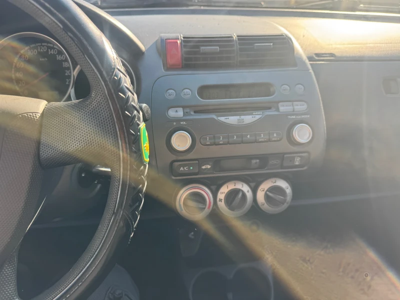Honda Jazz 1.2 ГАЗ/Бензин, снимка 15 - Автомобили и джипове - 52813482