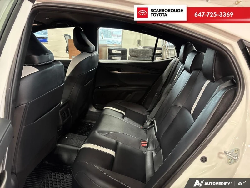 Toyota Camry SE, снимка 12 - Автомобили и джипове - 53459622