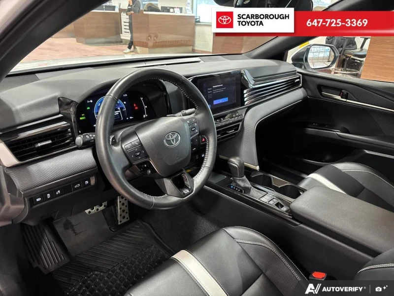 Toyota Camry SE, снимка 6 - Автомобили и джипове - 53459622