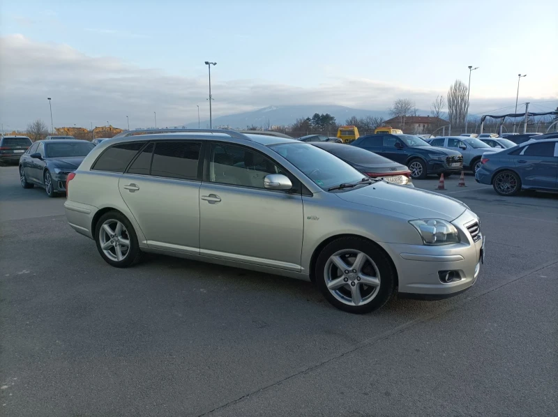 Toyota Avensis TOYOTA 2.2 177 Top, снимка 6 - Автомобили и джипове - 53476833