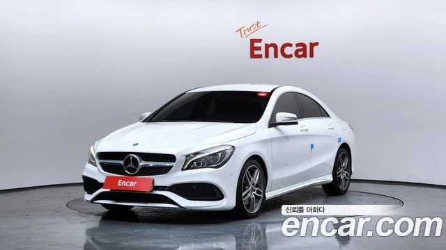 Mercedes-Benz CLA 220