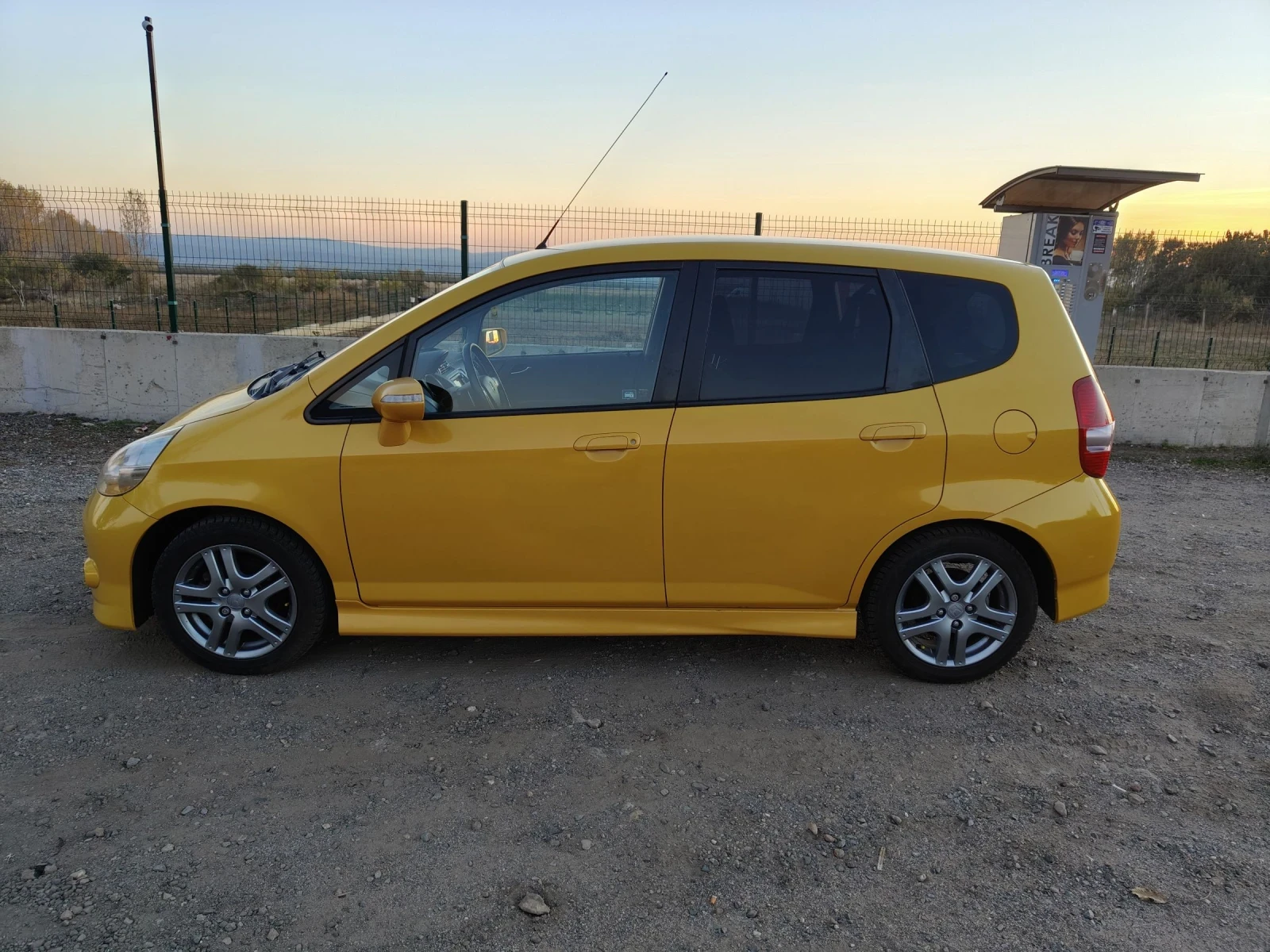 Honda Jazz 1.4 SPORT CVT  - изображение 4