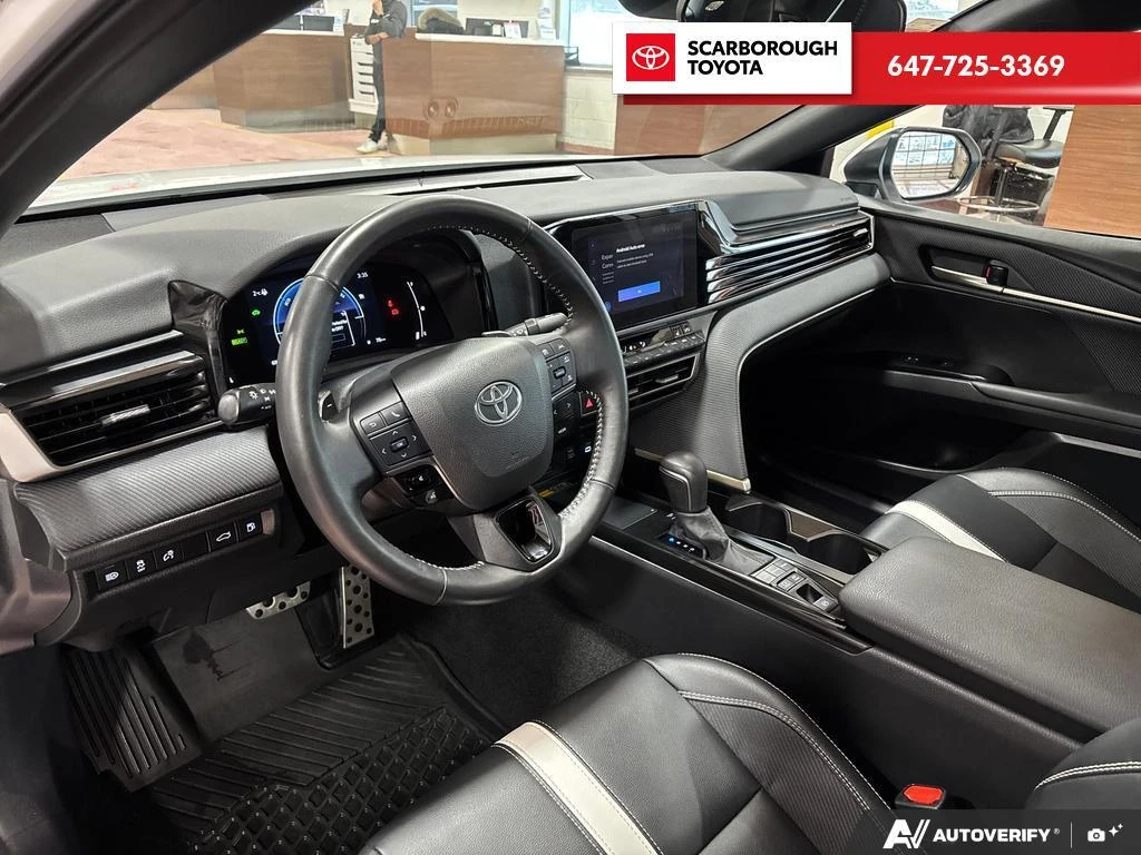 Toyota Camry SE - изображение 6