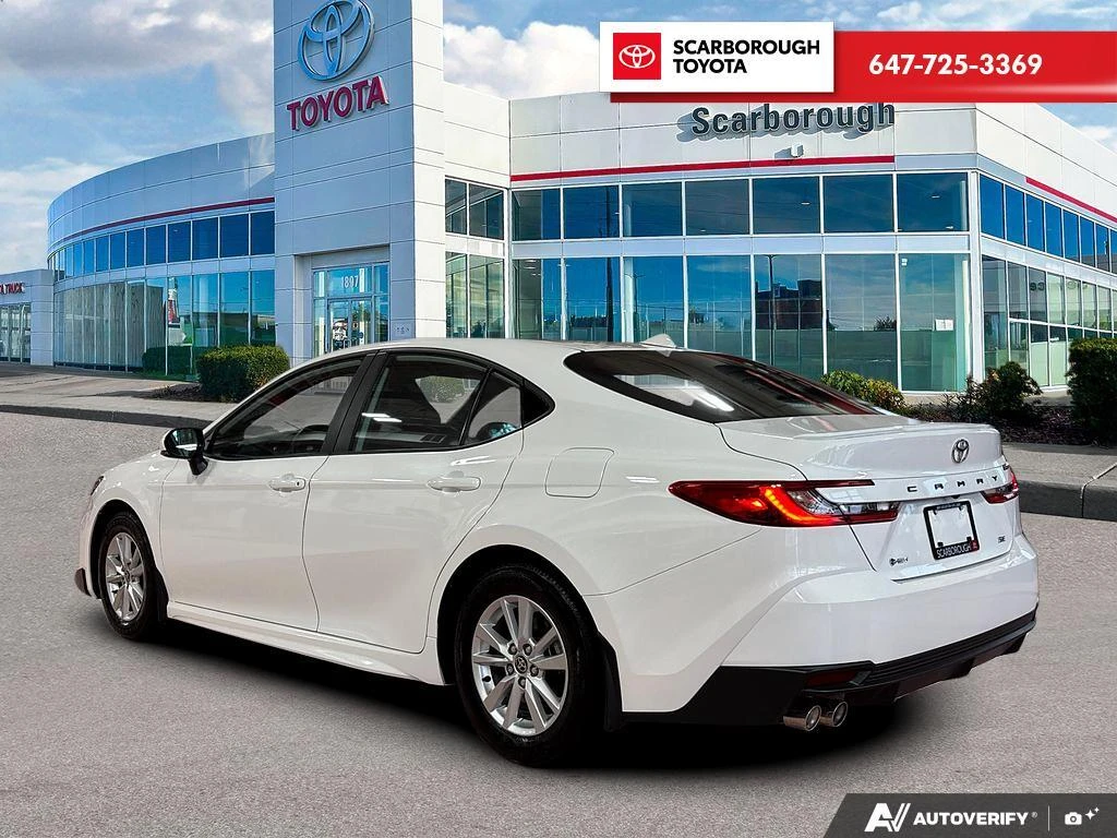 Toyota Camry SE - изображение 4
