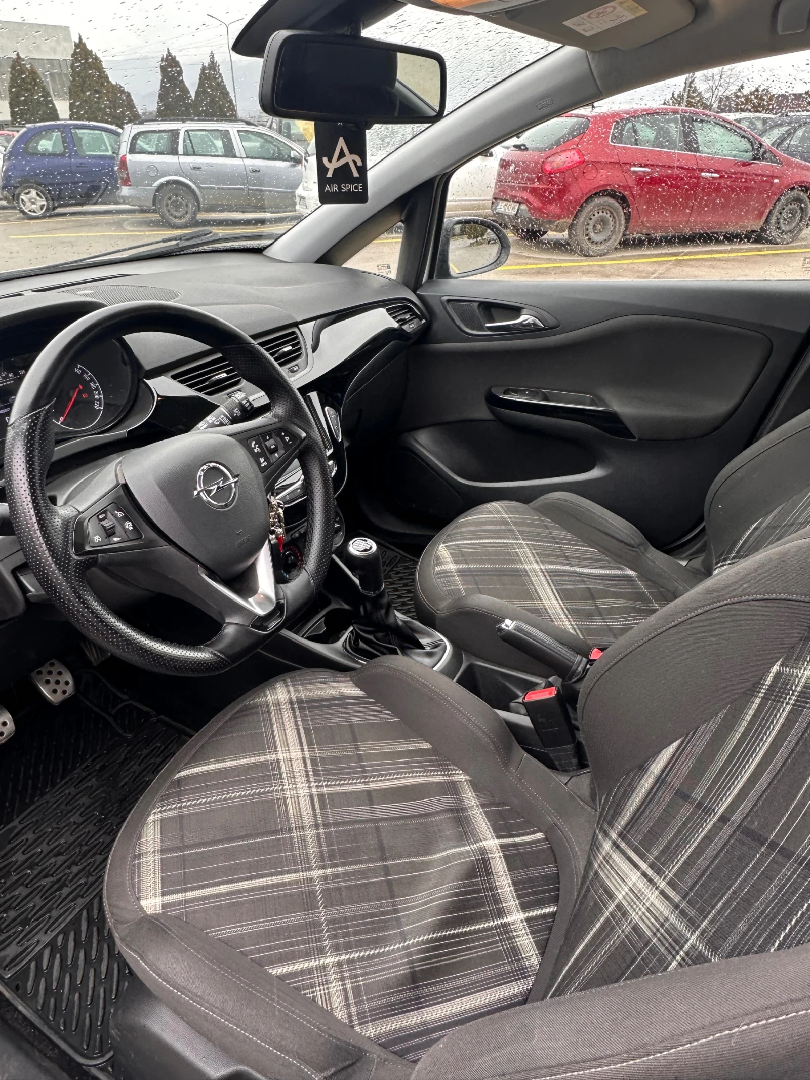 Opel Corsa E - изображение 7