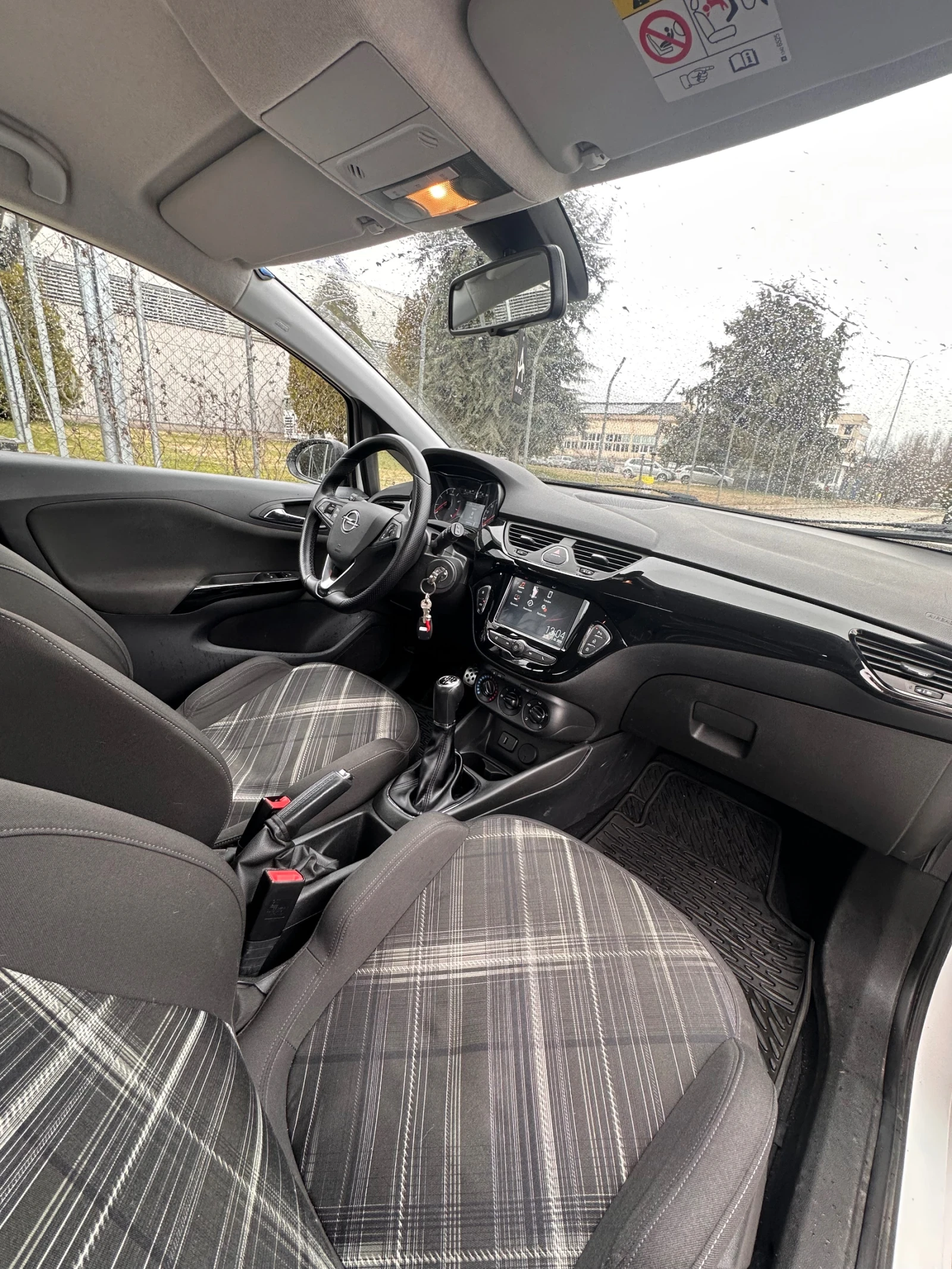 Opel Corsa E - изображение 8