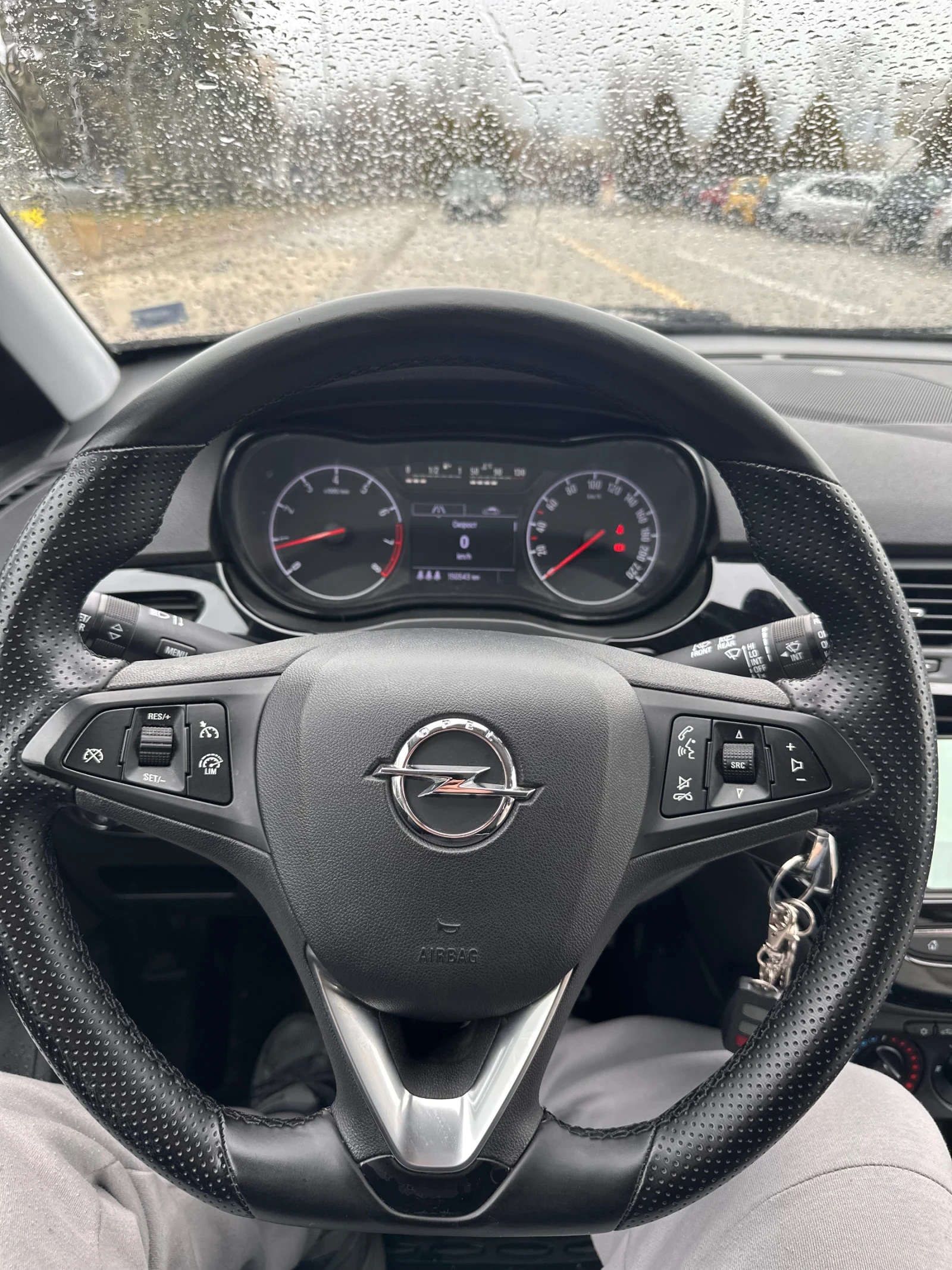 Opel Corsa E - изображение 10