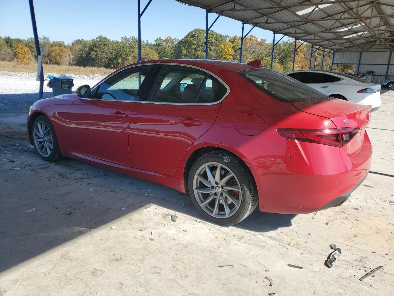 Alfa Romeo Giulia 2l Q4 - изображение 2