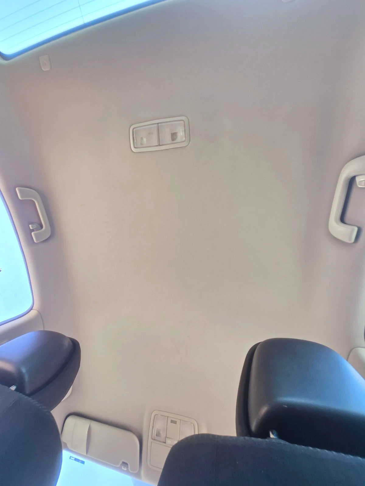 Toyota Avensis, снимка 12 - Автомобили и джипове - 53749029