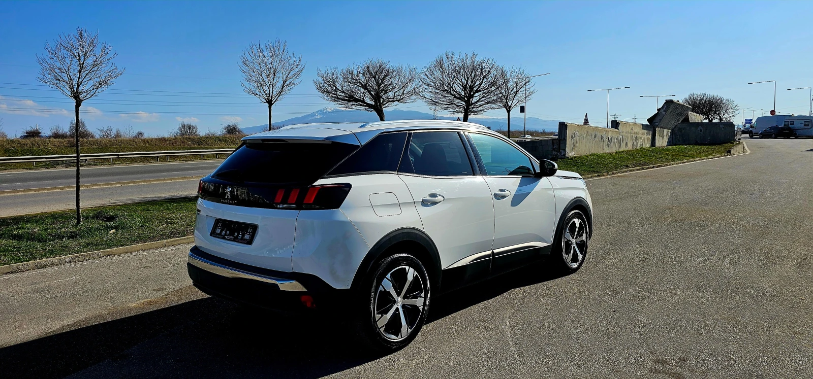 Peugeot 3008 1.6 HDI, снимка 4 - Автомобили и джипове - 53845743