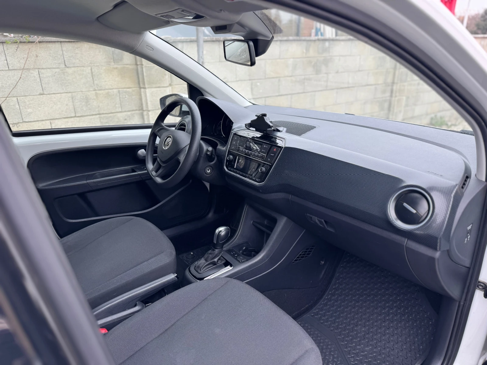 VW Up 36.7 kWh | Mobile.bg � ����������� 9