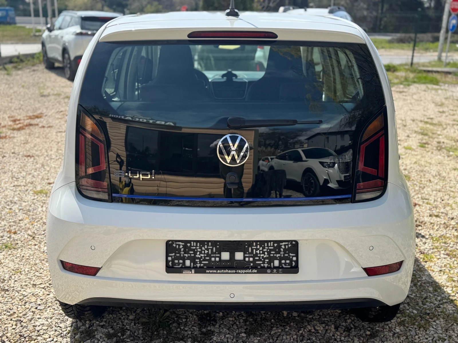 VW Up 36.7 kWh, снимка 6 - Автомобили и джипове - 54004238