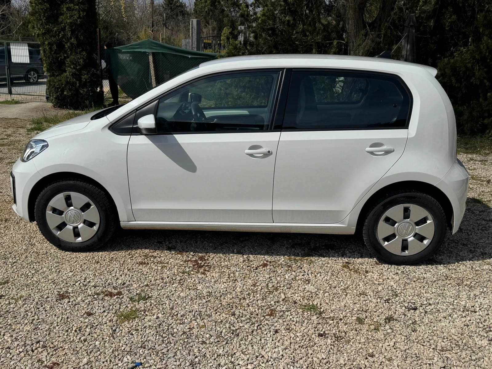 VW Up 36.7 kWh, снимка 4 - Автомобили и джипове - 54004238