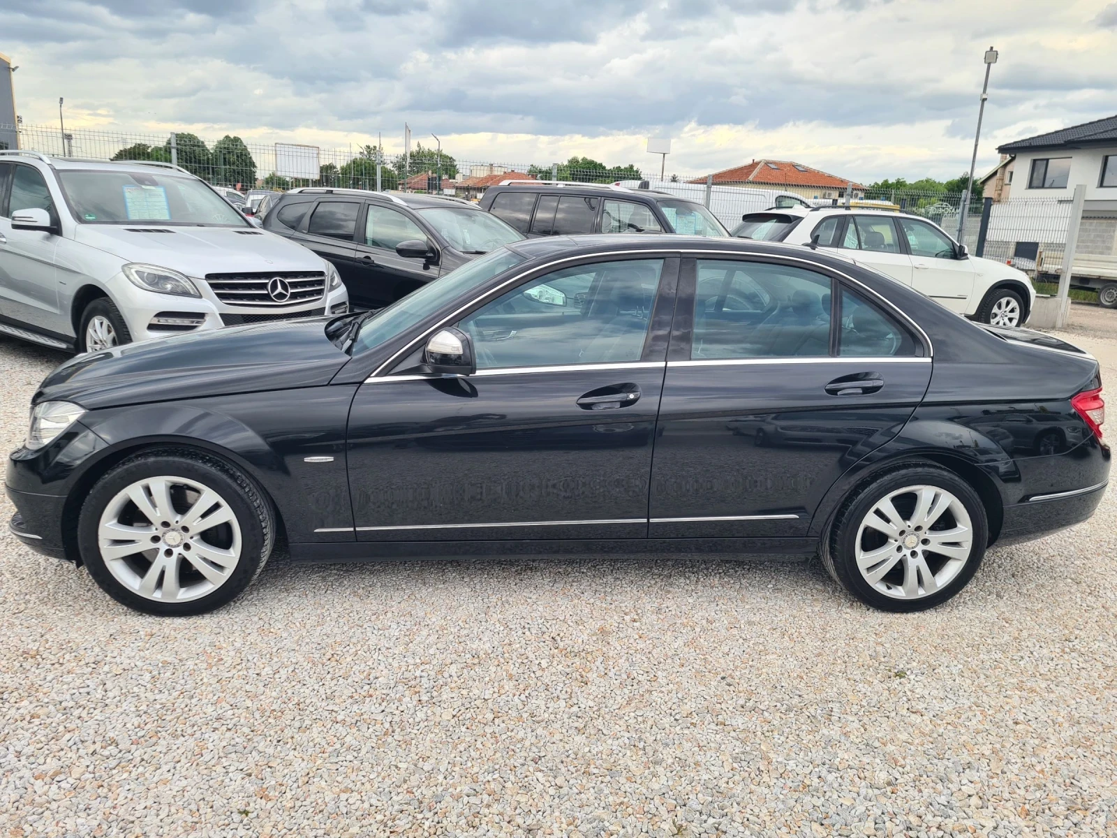 Mercedes-Benz C 320 CDI / 7g tronic / panorama / navi, снимка 8 - Автомобили и джипове - 54605025