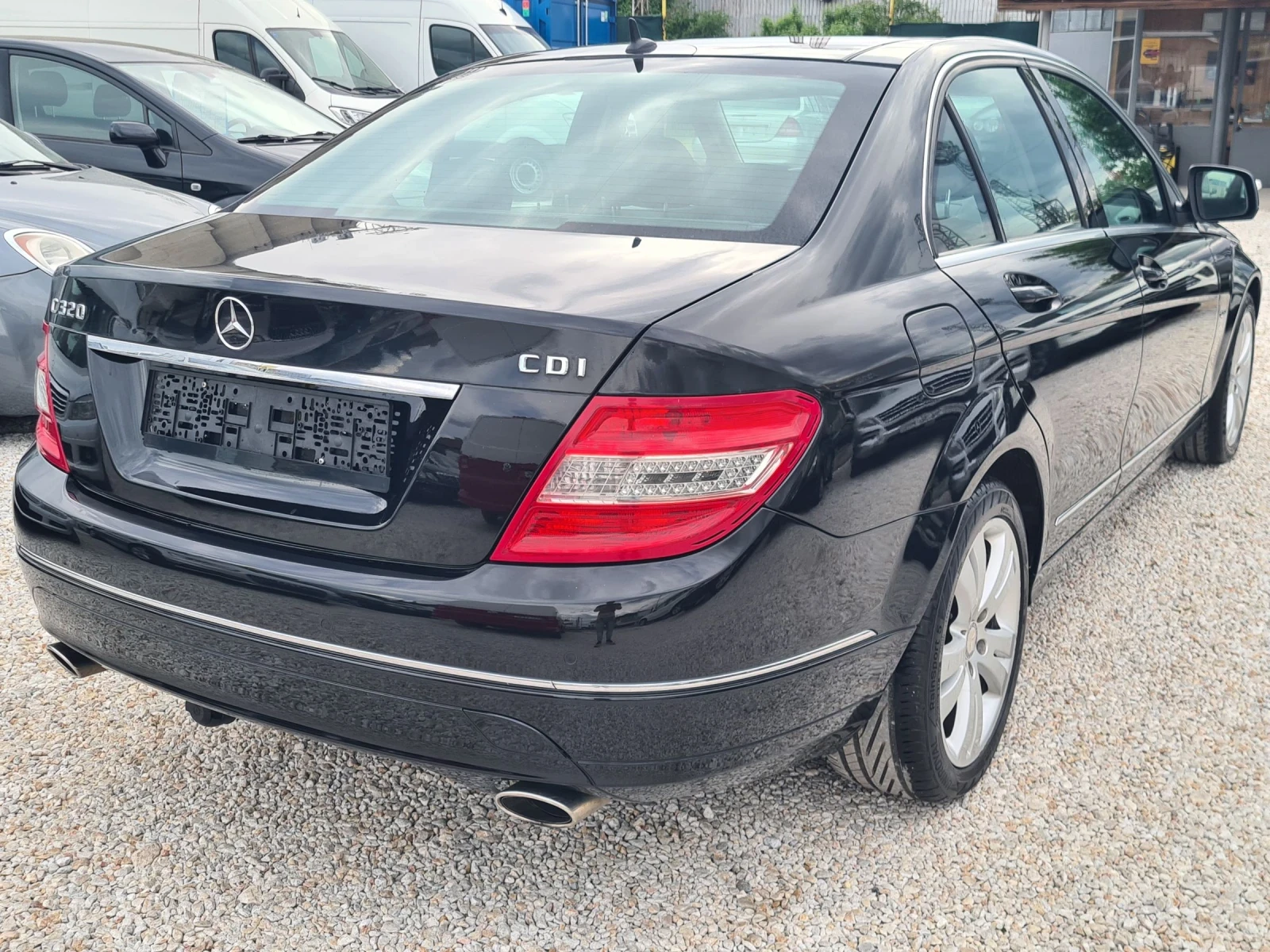 Mercedes-Benz C 320 CDI / 7g tronic / panorama / navi, снимка 5 - Автомобили и джипове - 54605025