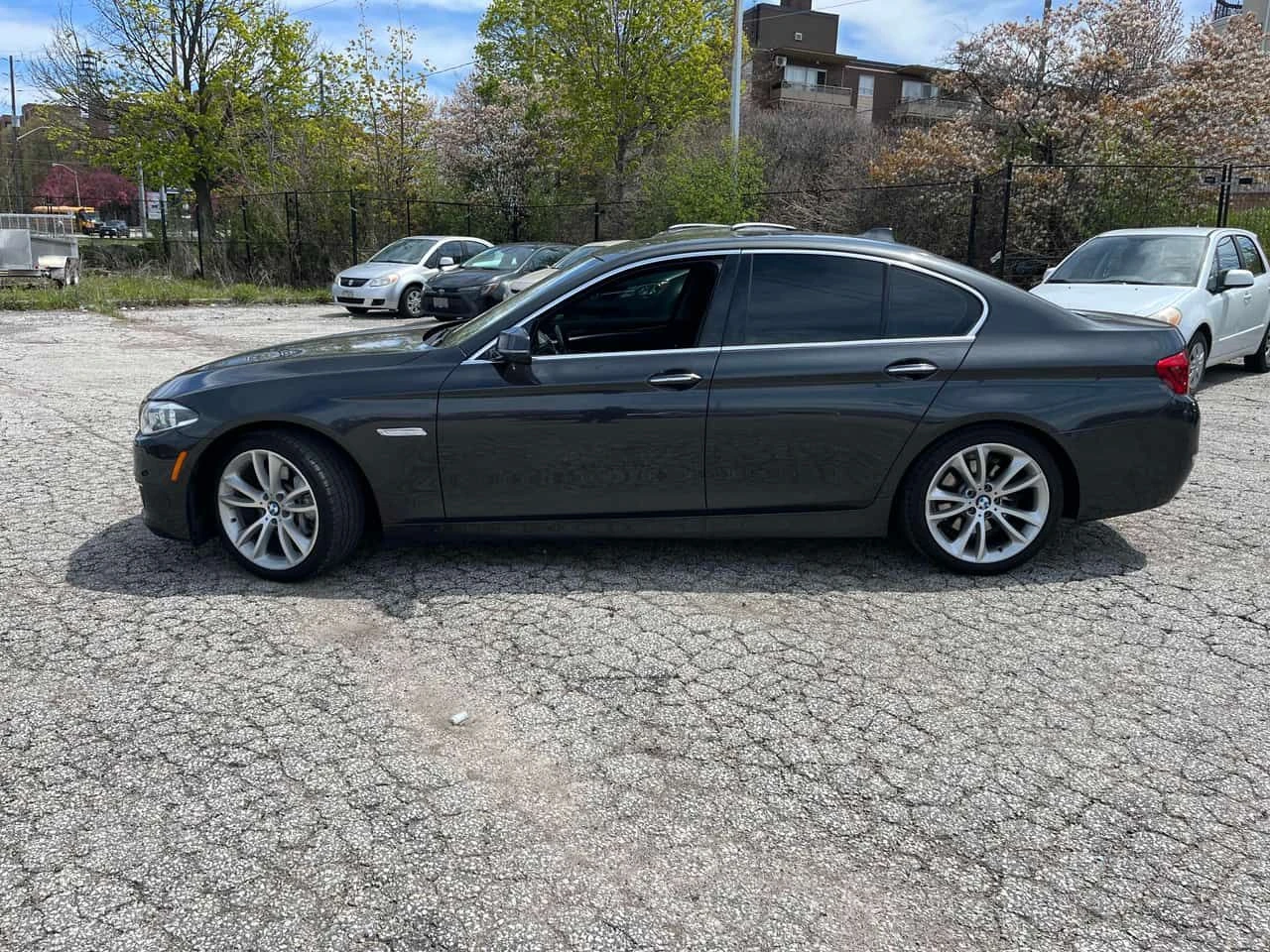 BMW 535 i xDrive | HEAD-UP | LANE ASSIST | MEMORY | , снимка 3 - Автомобили и джипове - 54607179