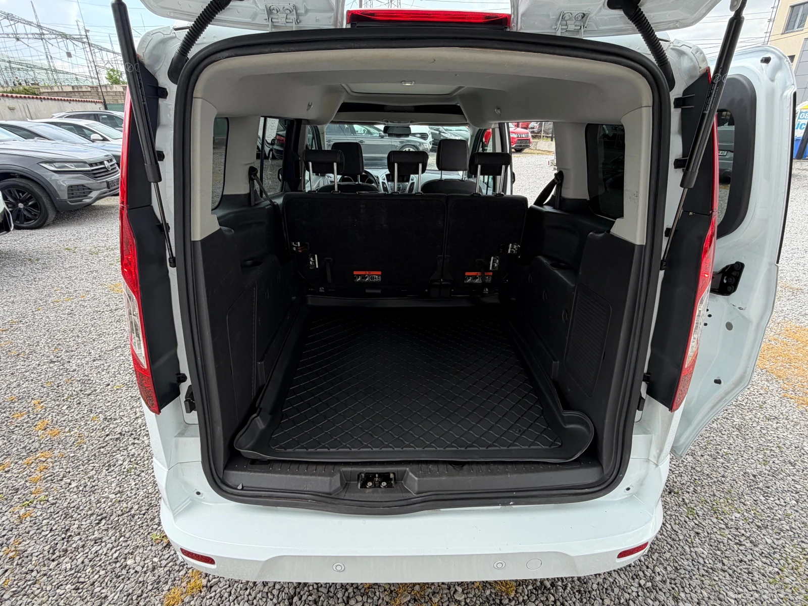 Ford Tourneo Connect 1.5Hdi-���������-����-���������  | Mobile.bg � ����������� 10