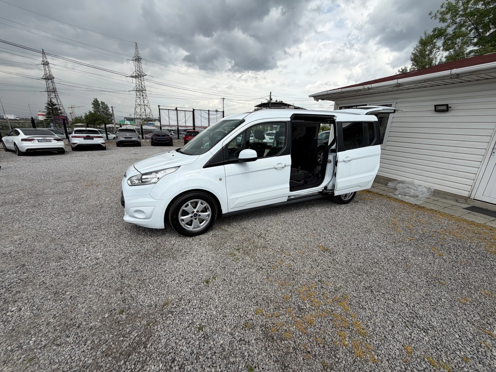 Ford Tourneo Connect 1.5Hdi-���������-����-���������  | Mobile.bg � ����������� 11