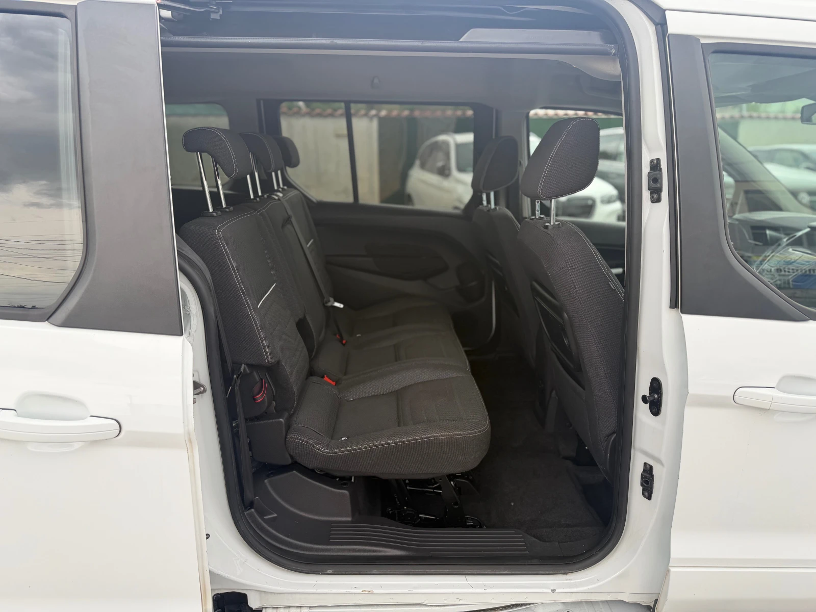 Ford Tourneo Connect 1.5Hdi-���������-����-���������  | Mobile.bg � ����������� 8