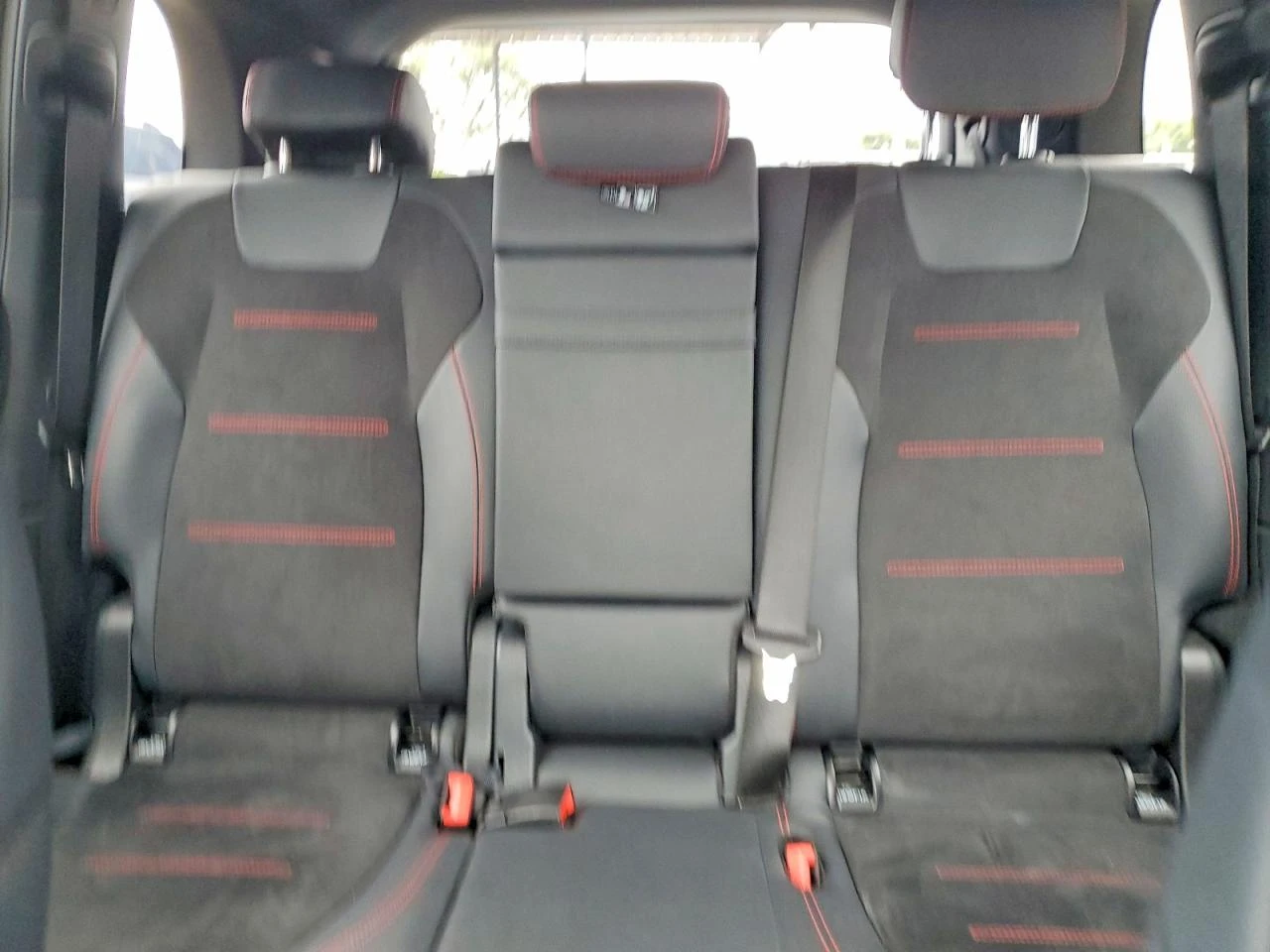 Mercedes-Benz EQB 250+ , снимка 10 - Автомобили и джипове - 54970296