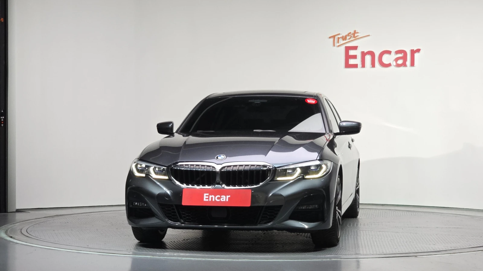 BMW 330 | АВТОФИНАНСИРАНЕ | ФИКСИРАНА ЦЕНА ДО БЪЛГАРИЯ, снимка 2 - Автомобили и джипове - 55265371