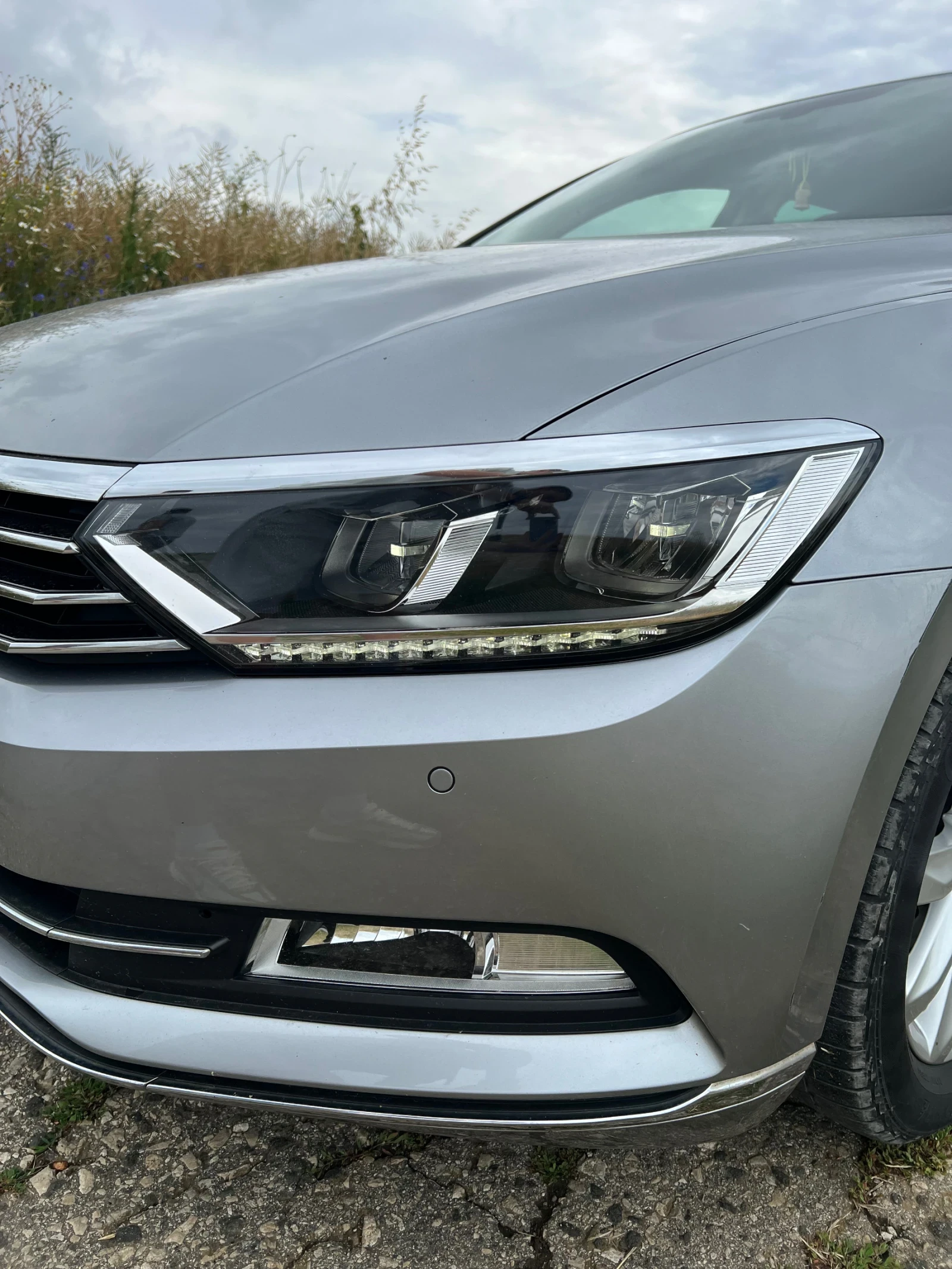 VW Passat Volkswagen Passat Variant Highline 2.0 TDI, 150 к., снимка 5 - Автомобили и джипове - 55319286