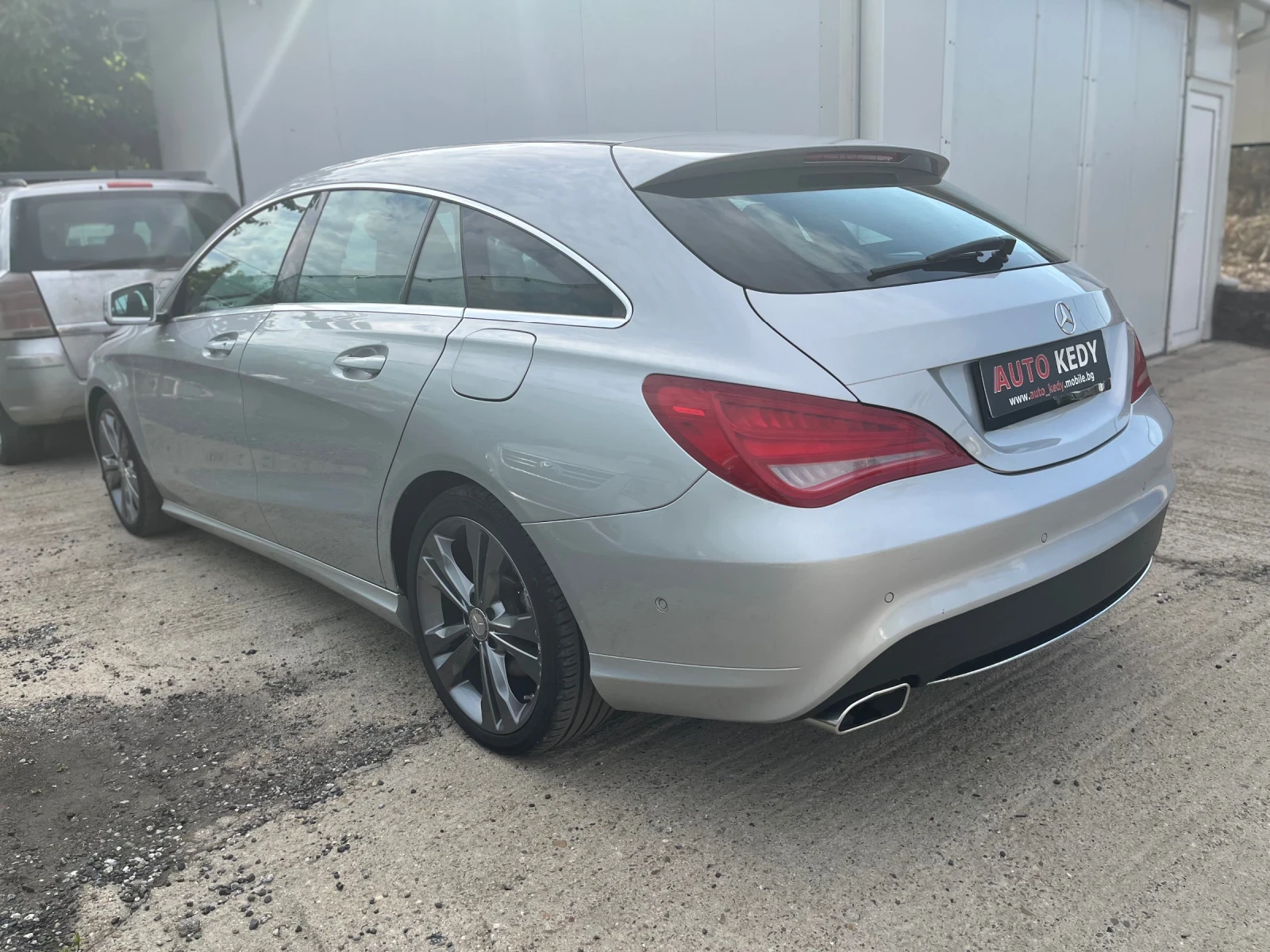 Mercedes-Benz CLA 220 2.2 CDI Shooting Brake, снимка 4 - Автомобили и джипове - 55391089