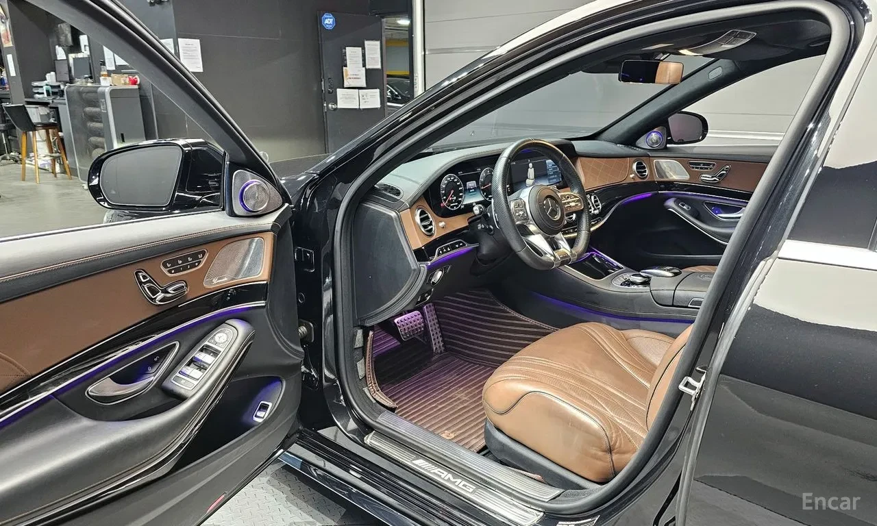 Mercedes-Benz S 63 AMG 4M* МАСАЖ* CERAMIC* 3D BURMESTER* 360* HEAD-UP, снимка 12 - Автомобили и джипове - 55727857