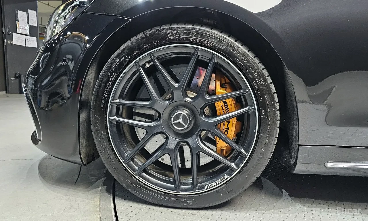 Mercedes-Benz S 63 AMG 4M* МАСАЖ* CERAMIC* 3D BURMESTER* 360* HEAD-UP, снимка 5 - Автомобили и джипове - 55727857