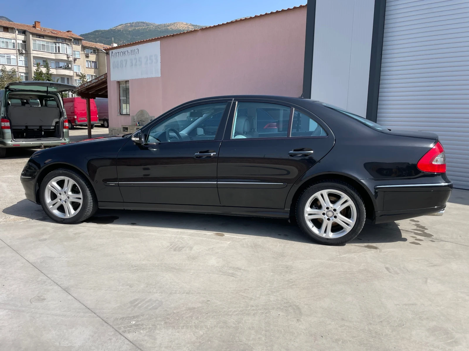 Mercedes-Benz E 280 CDI/V6/4 MATIC/AVANTGARDE, снимка 6 - Автомобили и джипове - 55852446