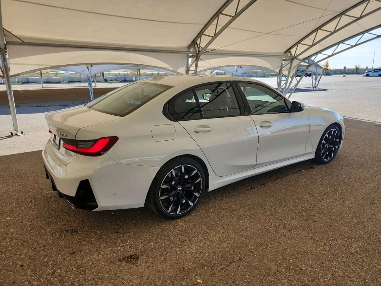BMW 330  330I XDRIVE / CARFAX / HUD / ���� �� �������� | Mobile.bg � ����������� 3