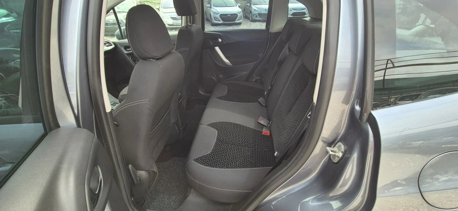 Citroen C3 1.4i, снимка 4 - Автомобили и джипове - 56458405