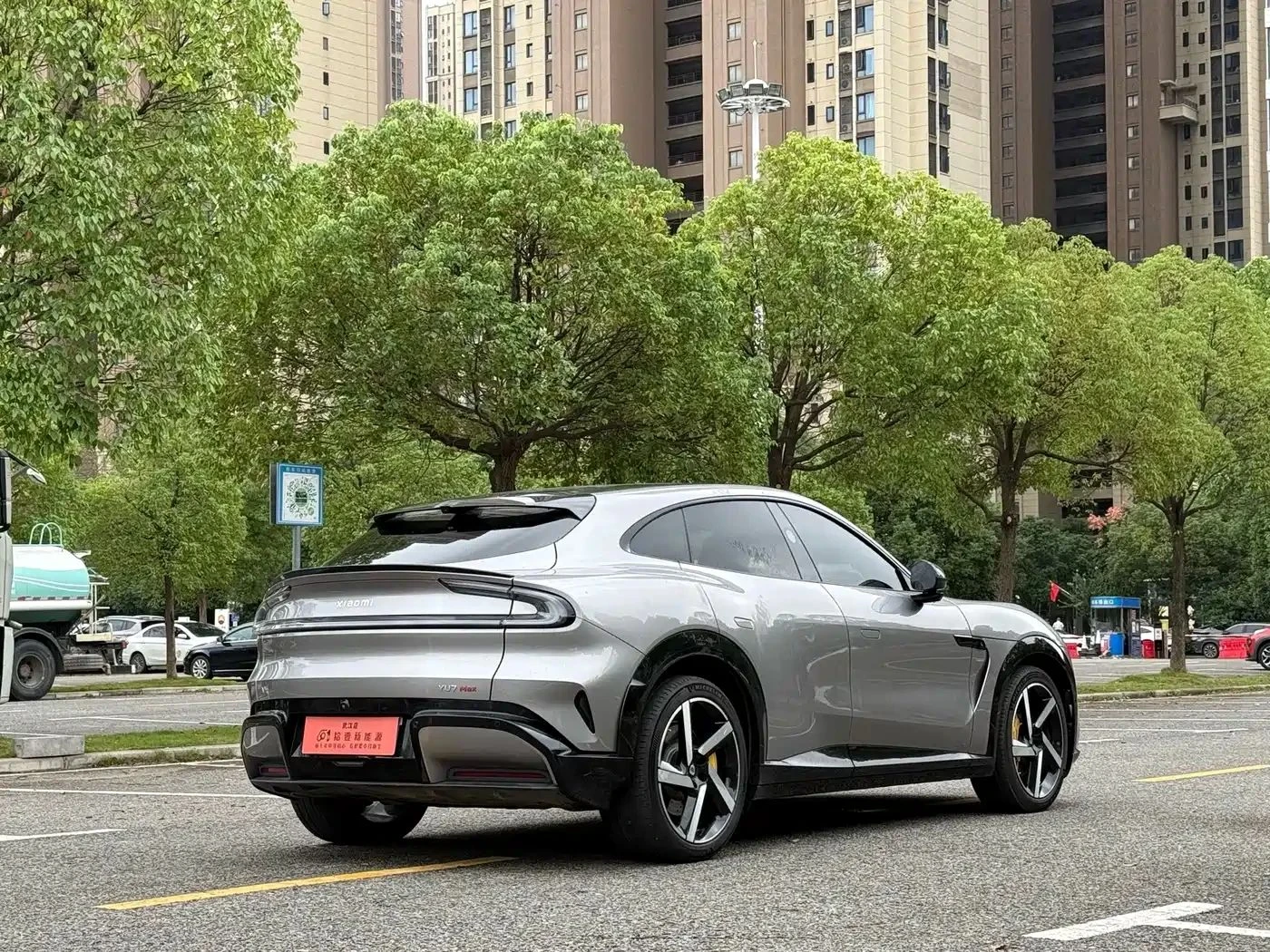 Xiaomi YU7, снимка 4 - Автомобили и джипове - 56687817