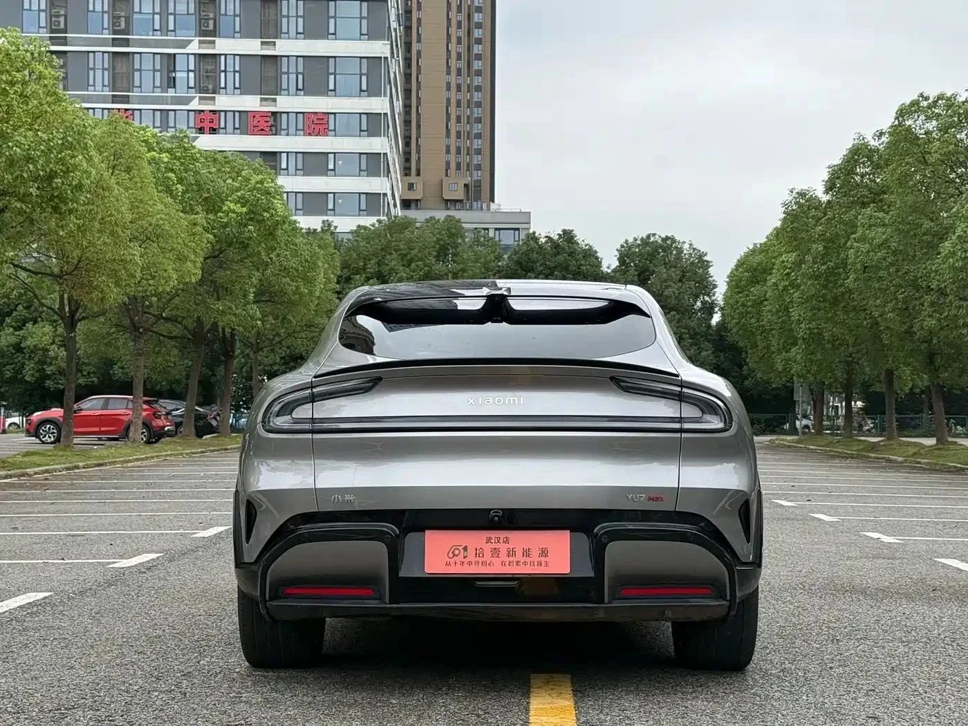 Xiaomi YU7, снимка 6 - Автомобили и джипове - 56687817