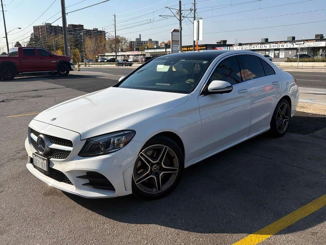 Mercedes-Benz C 300 * CARFAX * ОПЦИЯ ЗА ФИНАНСИРАНЕ