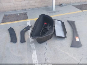 Tesla Model X 100D/75D/P100D, снимка 12