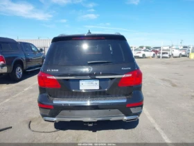 Mercedes-Benz GL 550 4MATIC, снимка 15
