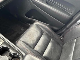Dodge Durango * R/T AWD * CARFAX * , снимка 16