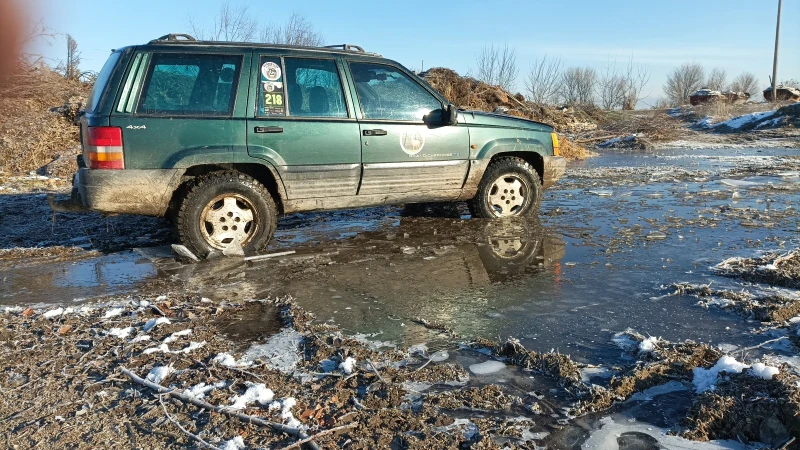 Jeep Grand cherokee Grand Cherokee 2.5TD, снимка 6 - Автомобили и джипове - 48535530